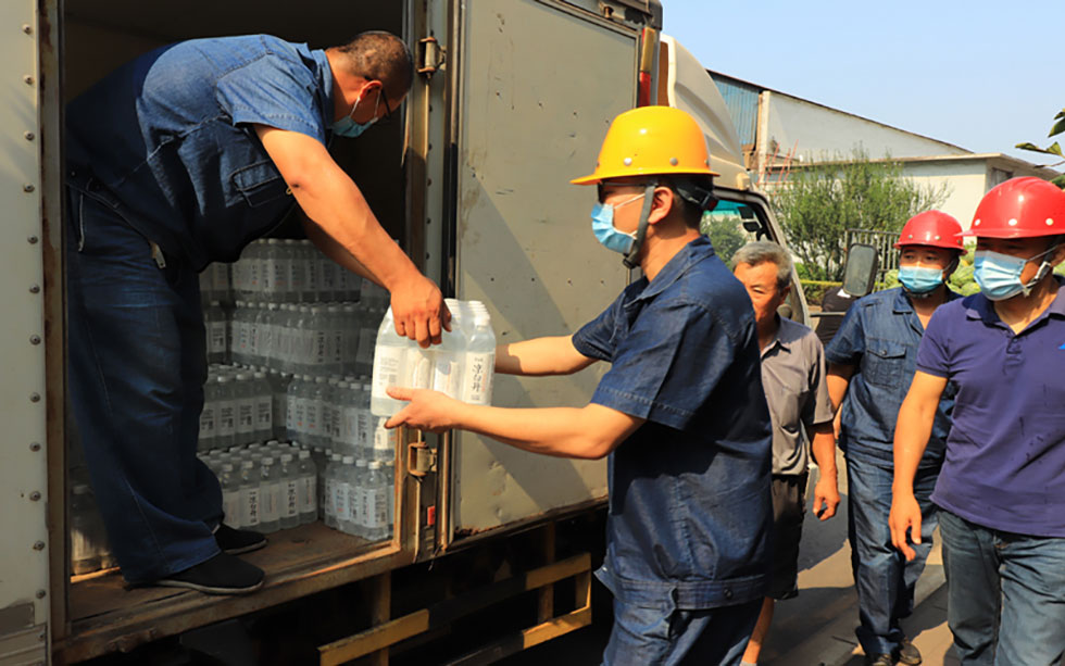 精密沖床廠家戰(zhàn)酷暑